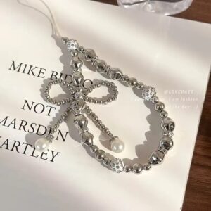 Çelës elegant argjendi me fjongo kristali